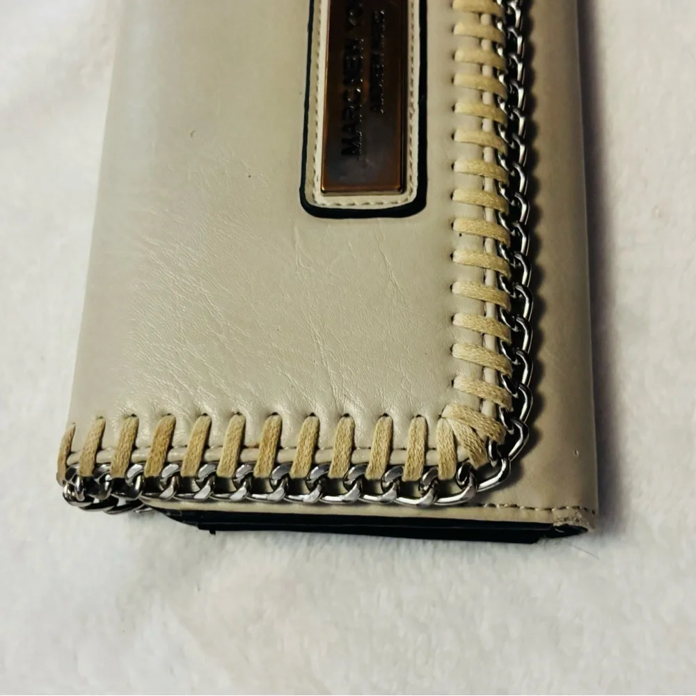 Marc New York by Andrew Marc Wallet in Cream EUC